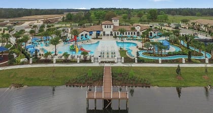 Villa w/ Private Pool & Free Resort Access!