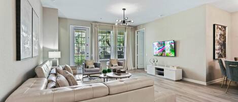 Apartment (3 Bedrooms) | Front of property