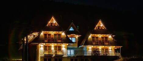 Front of property – evening/night