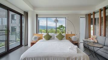 Deluxe tweepersoonskamer | Individueel gedecoreerd, individueel gemeubileerd, geluiddichte muren