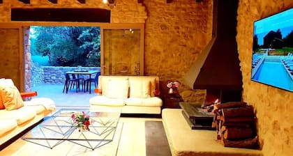 Recently restored, ideal for families!