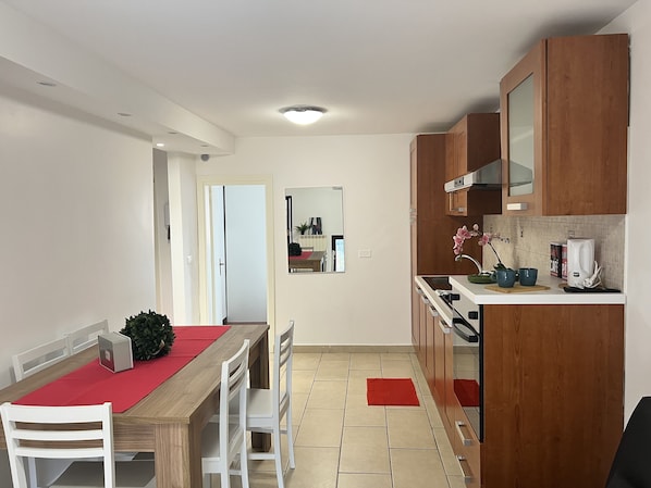 Appartement, 2 chambres | Coin séjour