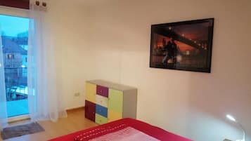 3 Schlafzimmer, Bügeleisen/Bügelbrett, WLAN, Bettwäsche