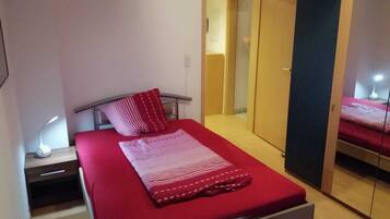 3 Schlafzimmer, Bügeleisen/Bügelbrett, WLAN, Bettwäsche