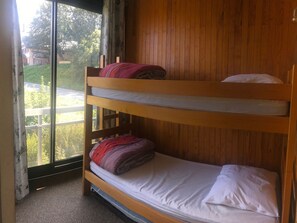 1 bedroom