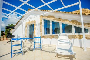 Exterior - Xenia Ionis Luxury Concept Apartments (Kefalonia)