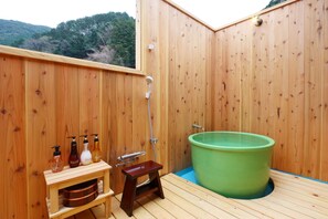 Japanese Western Style Room with Private Open-air Bath (30 sqm) | Bathroom | Combined shower/tub, free toiletries, hair dryer, slippers - Amis Droles LIBERTY RESORT (Kawazu)