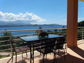 View from room - Loggos view apartments (Kefalonia)