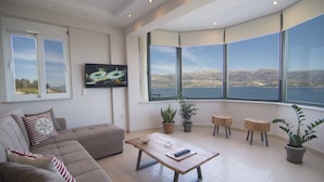Unclassified image, 5 of 51, button - Loggos view apartments (Kefalonia)