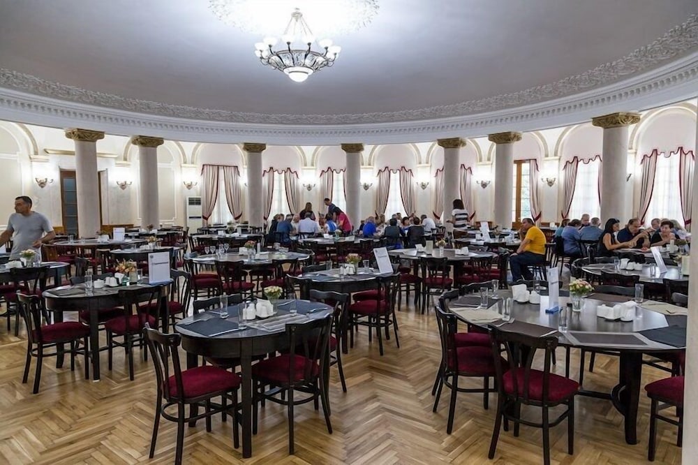 Legends Tskaltubo Spa Resort by null