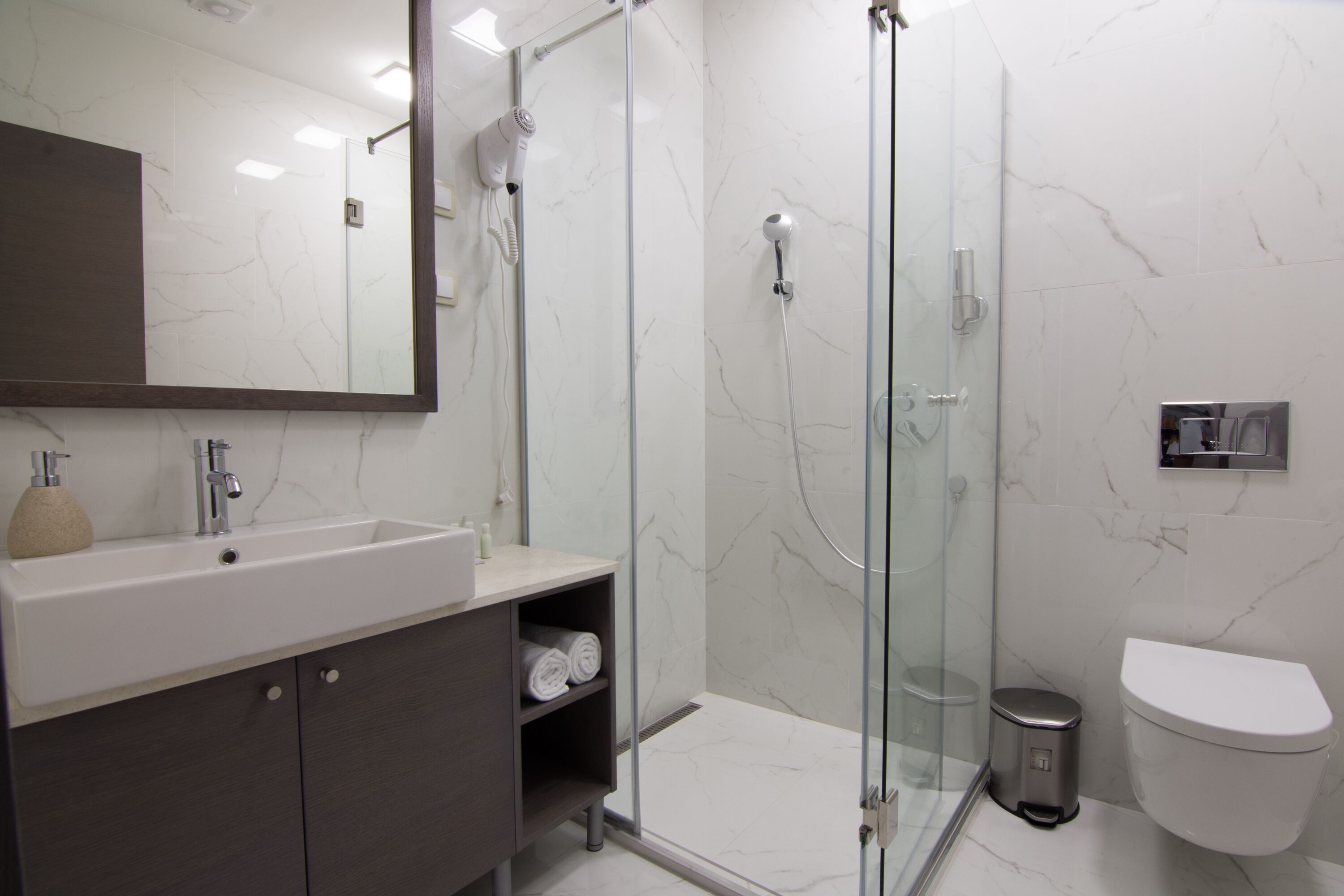 shower, free toiletries, hair dryer, bathrobes