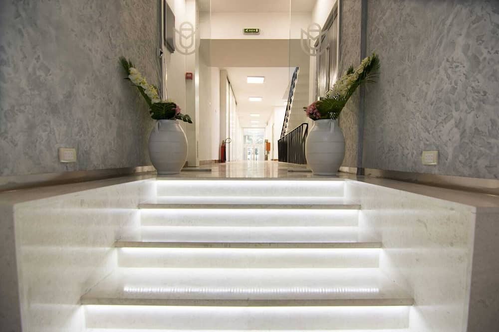 Hotel Omia