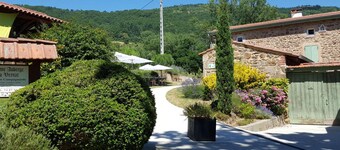 Steinhaus mit Privatem Pool und Überdachter Terrasse