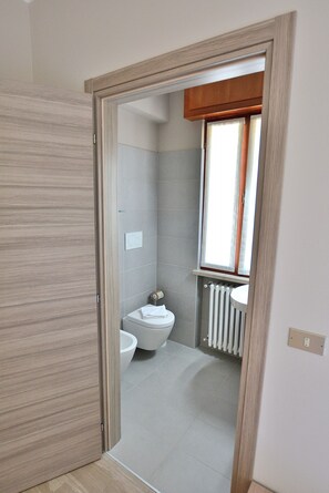 Villa, 5 Bedrooms | Bathroom - Cà Le Terrazze With Pool (Garda)