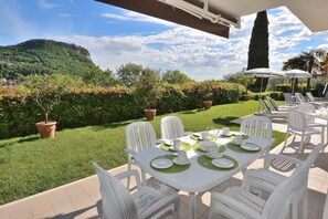 Terrace/patio - Cà Le Terrazze With Pool (Garda)