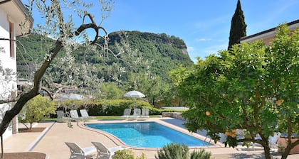Cà Le Terrazze With Pool