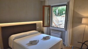 Apartment, 1 Bedroom | 1 bedroom, iron/ironing board, free WiFi, bed sheets - Leonardo Walsh Apartment With Lake View (Torri del Benaco)