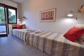 Apartment, 2 Schlafzimmer | 2 Schlafzimmer, kostenloses WLAN, Bettwäsche
