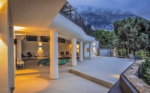 Exterior - Villa Abetaia With Pool And Lake View (Sirmione)