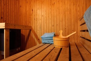 Sauna - Otterbergets bad & camping (Hova)