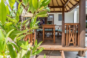 Terrace/patio - Villa Kiaja (Kerobokan)