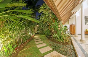 Garden - Villa Miu (Seminyak)