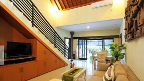Biệt thự, 2 phòng ngủ | Phòng khách