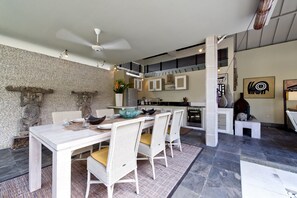 Villa, 2 Bedrooms | In-room dining - Villa Sukapadi (Seminyak)