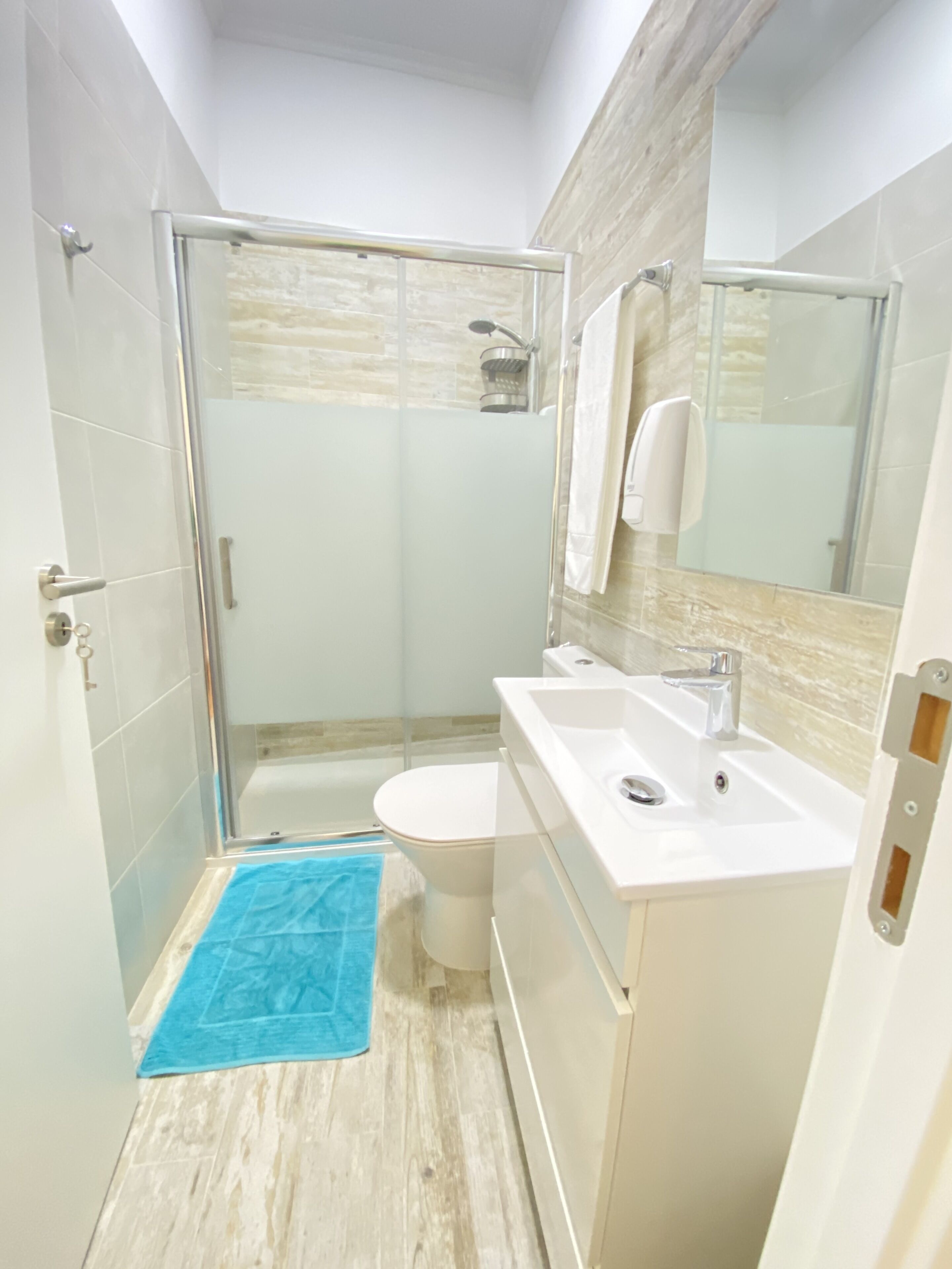 Photo - Faro Guest House