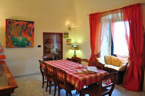 Dining - Chantale's posada (Giovinazzo)