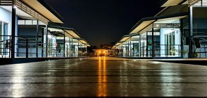 Façade de l’hébergement - soirée/nuit