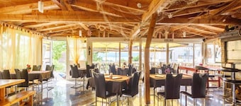 Apartments Smilje & Maslina