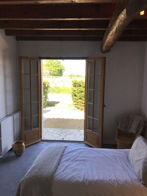 4 chambres, fer et planche à repasser, lit parapluie, Wi-Fi gratuit