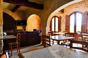 Free daily continental breakfast  - Maria's B&B (Ghasri)