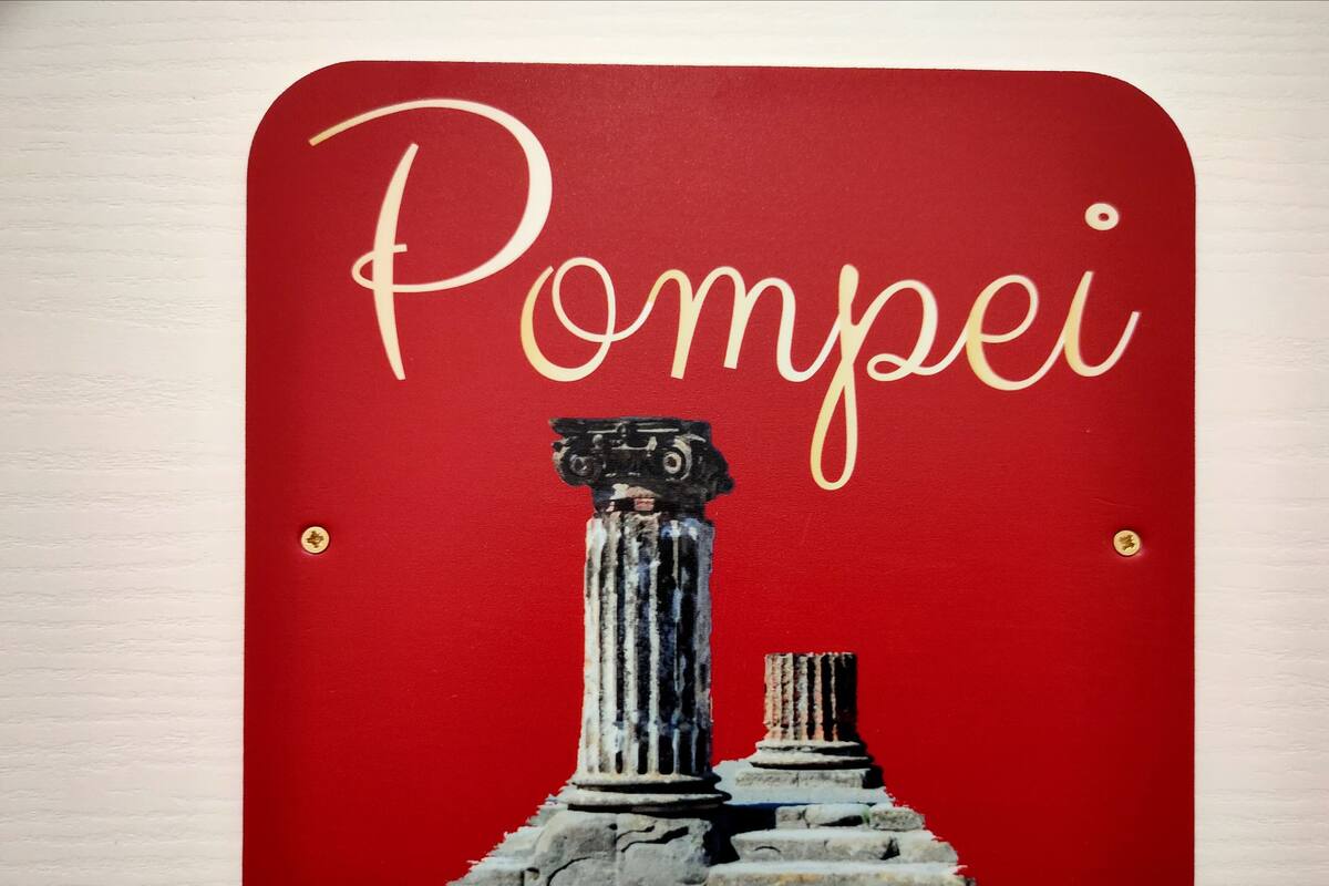 Tweepersoonskamer, uitzicht op stad (Pompei) | Luxe beddengoed, donzen dekbedden, individueel gedecoreerd