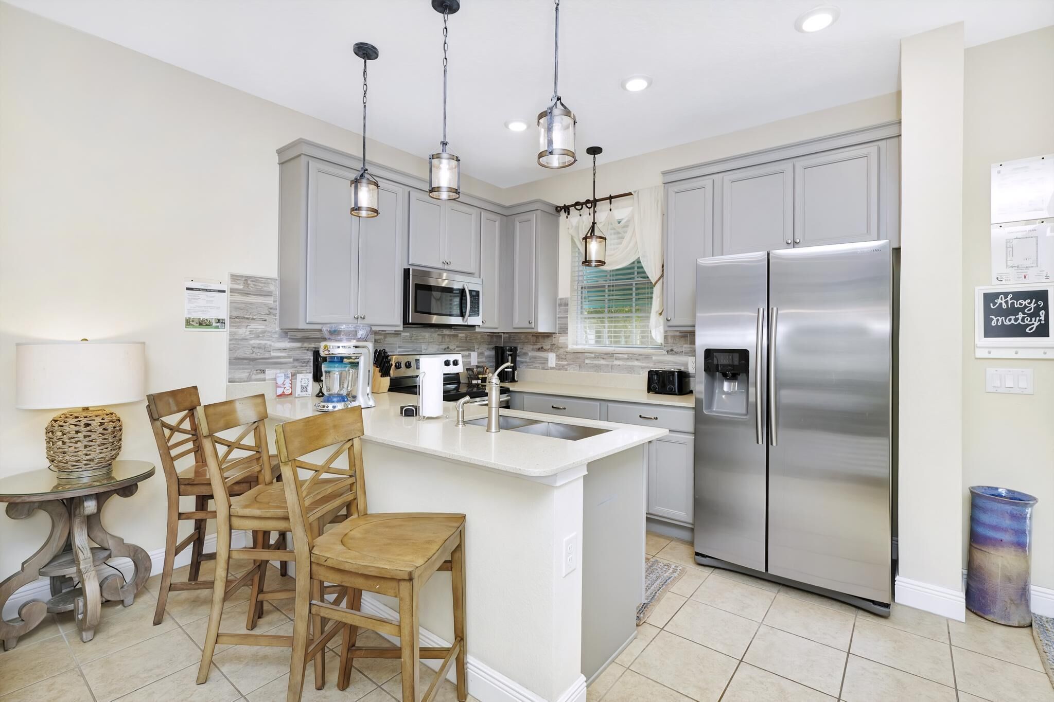 Køleskab, ovn, kogeplade, opvaskemaskine