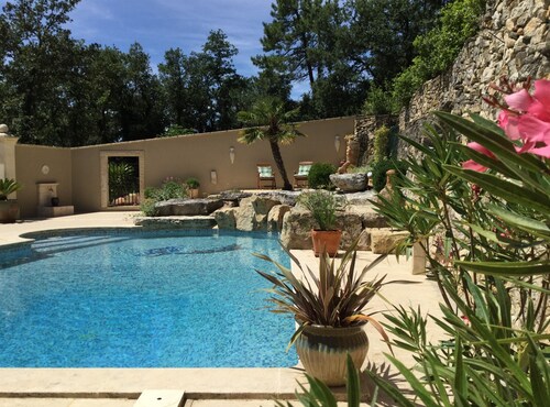 Portail des Oliviers "Property" near the Ardèche gorges