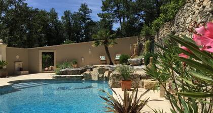 Portail des Oliviers "Property" near the Ardèche gorges