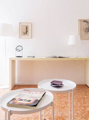 Apartment, 1 Bedroom | Living area | Flat-screen TV - Siri Master Guest apartment (Milan)