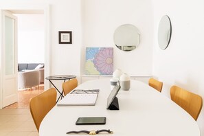 Apartment, 1 Bedroom | In-room dining - Siri Master Guest apartment (Milan)