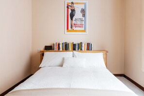 1 bedroom, iron/ironing board, free WiFi, bed sheets - Asso Master Guest apartment (Milan)