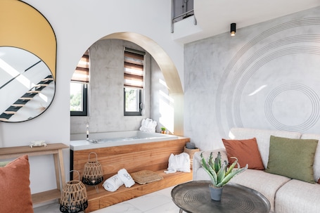 Duplex Suite Sea View Indoor Jacuzzi | Living room | Flat-screen TV. Cocooning Suites by Blue Carpet