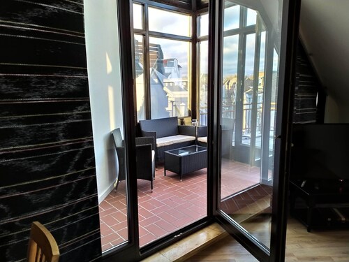 Super Studio #6 im Zentrum von Eschweiler bei Aachen + Wintergarten + Balkon