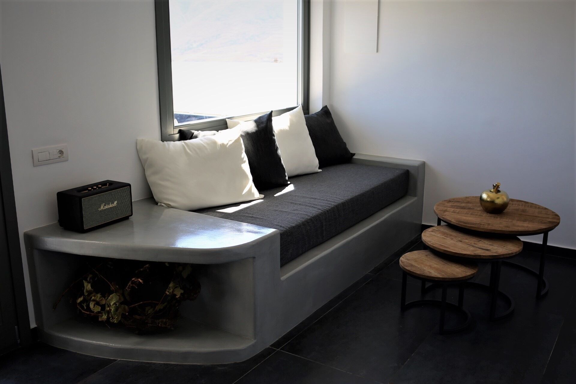 2 soverom, safe på rommet, blendingsgardiner og lydisolert