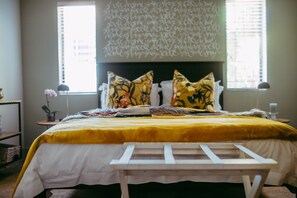 1 bedroom, WiFi - Timeless Elegance for Discerning Traveler (Bloemfontein)