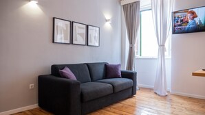 Superior Studio | Living area - Tower Square Apartments (Split)
