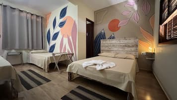 Habitación cuádruple superior | Minibar y wifi gratis