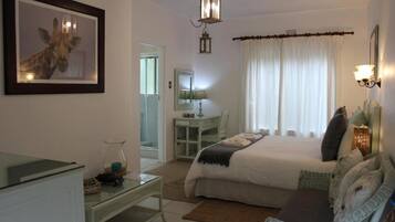 Camera Economy con letto matrimoniale o 2 letti singoli | 2 camere, biancheria da letto di alta qualità, con stile personalizzato