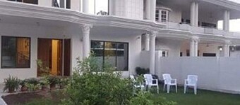 The White House Islamabad