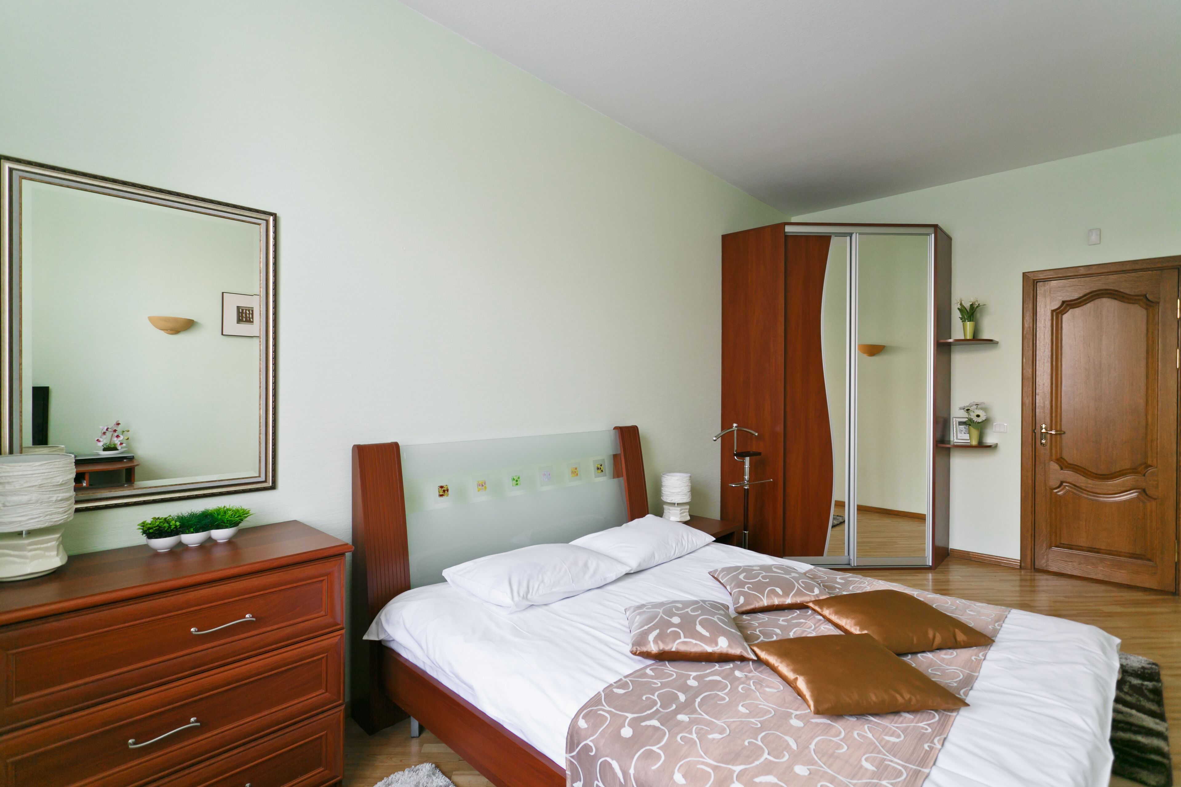 Apartment, 1 Bedroom | 2 bedrooms, in-room safe, individually furnished, desk